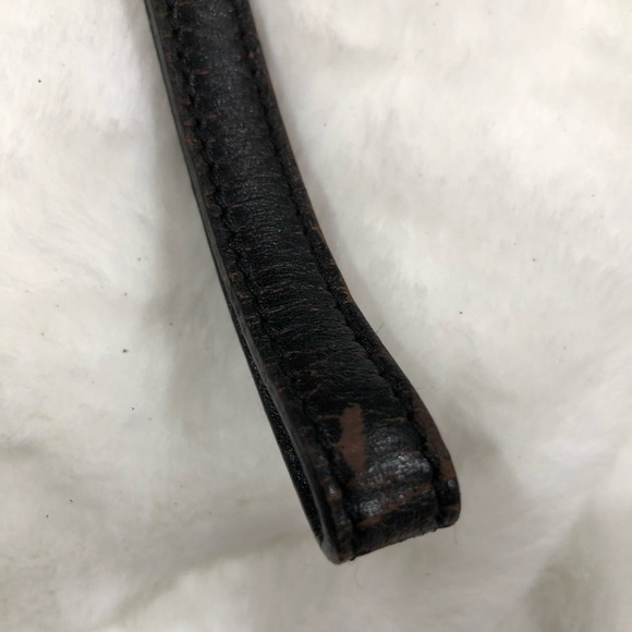 COPY - Louis Vuitton Epi Envelope Bag with working key - Picture 12 of 14